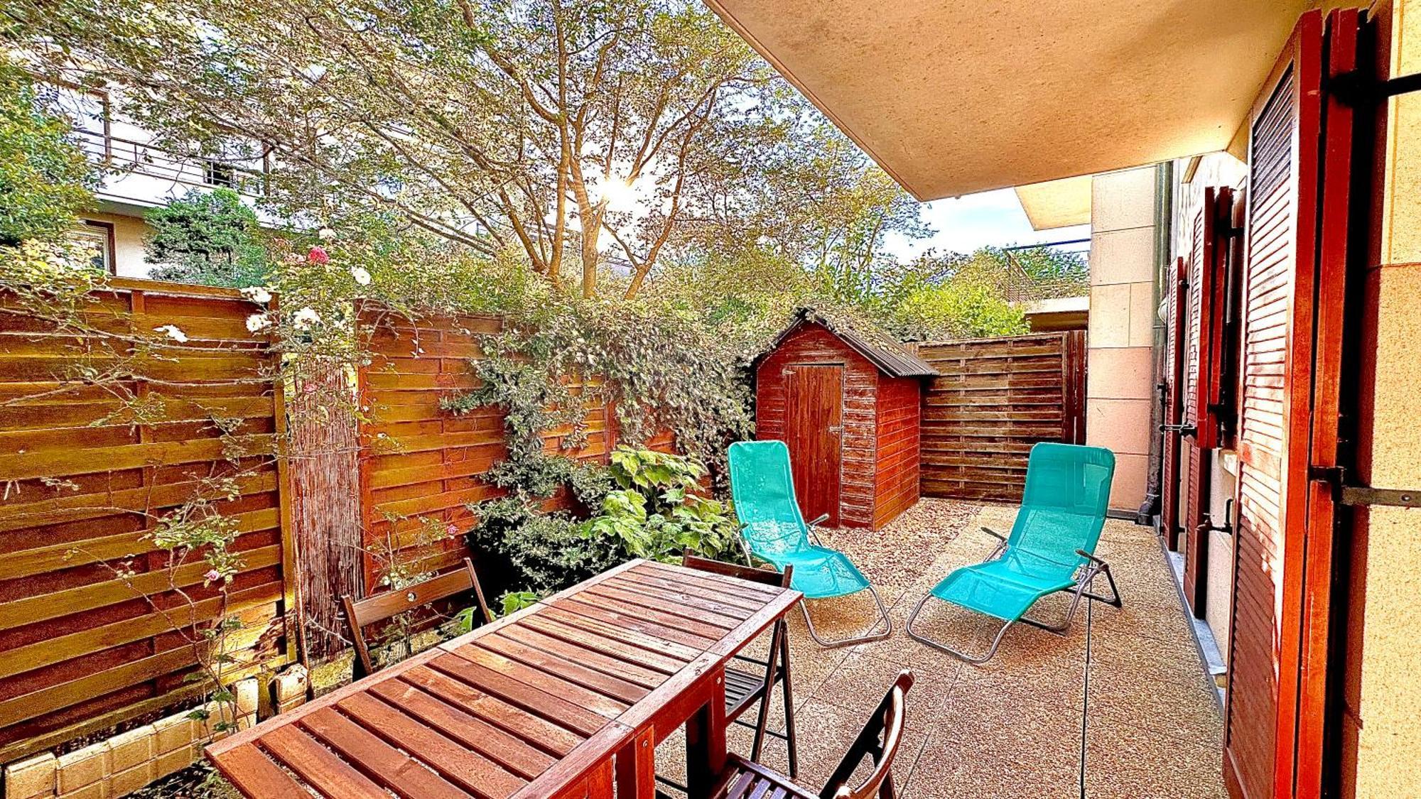 4 Personnes 10 Min Apartment *